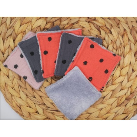 Lingettes démaquillantes pois