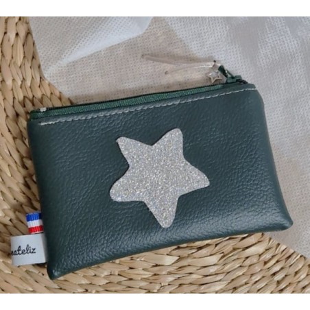 Portemonnaie TINA zippé en similicuir vert sapin étoile similicuir argenté Création artisanale fantaisie