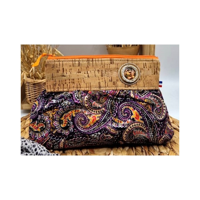 Trousse Pochette L en liège et coton motifs paisley violet orange Création artisanale fantaisie