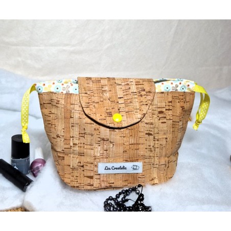 Bourse maquillage en liège et coton blanc fantaisie Création artisanale