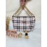 Sac bandoulière EMMA simili cuir tartan rose noir Création artisanale fantaisie