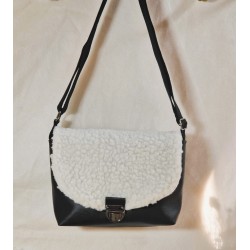 Sac bandoulière LOUISE simili cuir et fausse fourrure mouton Création artisanale